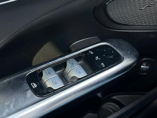 Mercedes-Benz C-Klasse - Afbeelding 23 van 25