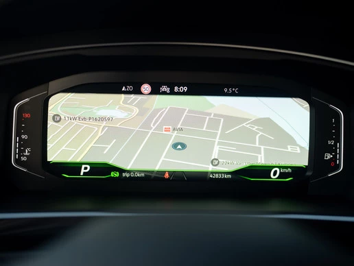 Volkswagen Tiguan - Afbeelding 9 van 30