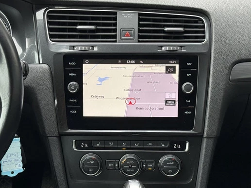 Volkswagen Golf - Afbeelding 14 van 19