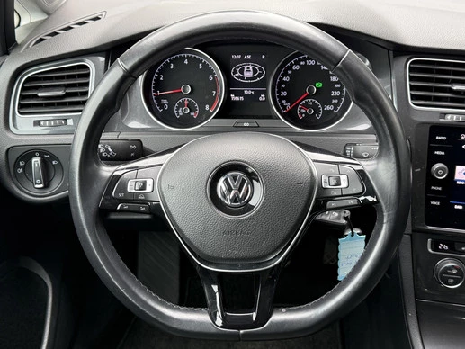 Volkswagen Golf - Afbeelding 16 van 19