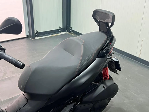 Piaggio MP3 - Afbeelding 13 van 25