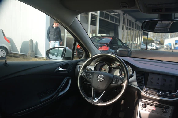 Opel Astra - Afbeelding 13 van 30