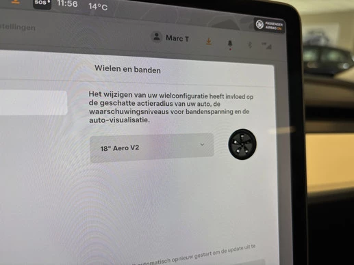 Tesla Model 3 - Afbeelding 28 van 30