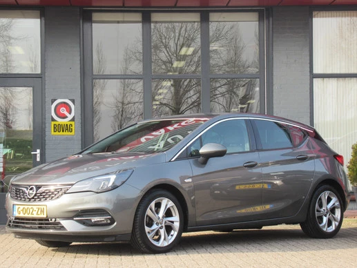 Opel Astra - Afbeelding 1 van 30