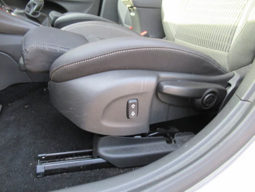 Opel Astra - Afbeelding 25 van 30