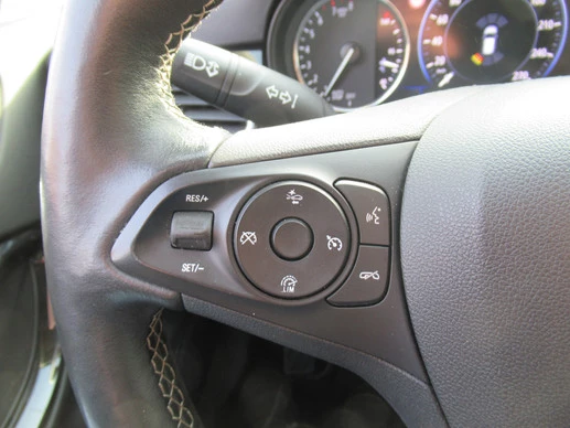 Opel Astra - Afbeelding 27 van 30