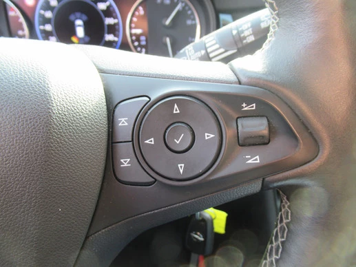 Opel Astra - Afbeelding 28 van 30