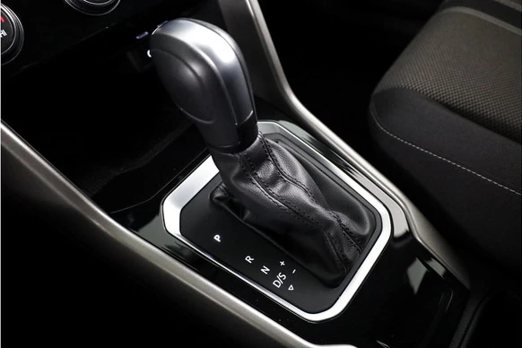 Volkswagen T-Roc - Afbeelding 14 van 23