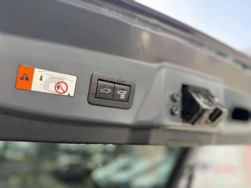 Toyota Prius - Afbeelding 11 van 30