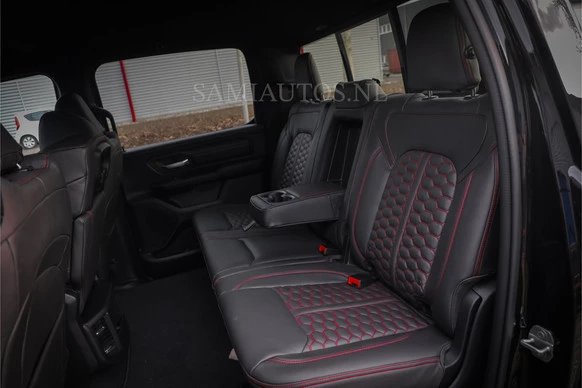 Dodge Ram Pick-Up - Afbeelding 25 van 30