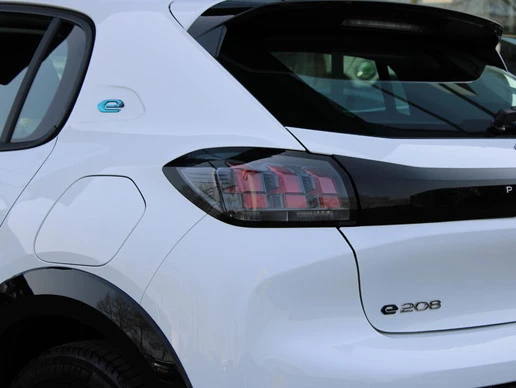 Peugeot e-208 - Afbeelding 11 van 24
