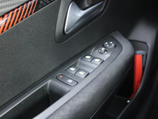 Peugeot e-208 - Afbeelding 21 van 24