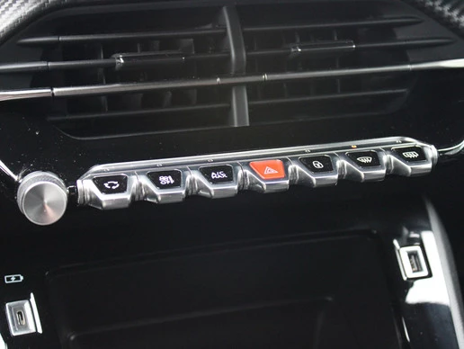Peugeot 2008 - Afbeelding 24 van 30