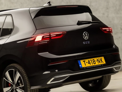 Volkswagen Golf - Afbeelding 18 van 30