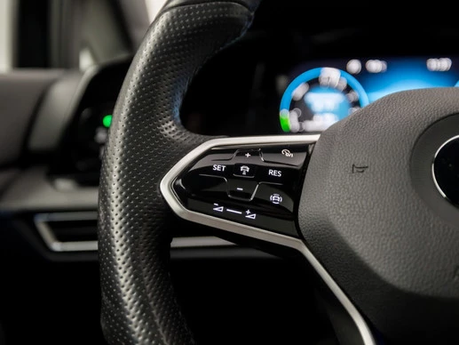 Volkswagen Golf - Afbeelding 20 van 30