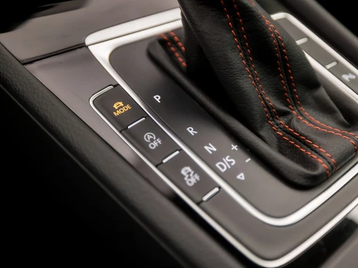 Volkswagen Golf - Afbeelding 13 van 30