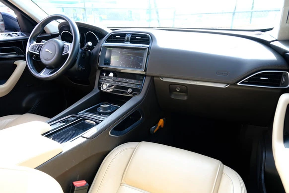 Jaguar F-PACE - Afbeelding 5 van 30
