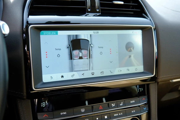 Jaguar F-PACE - Afbeelding 18 van 30