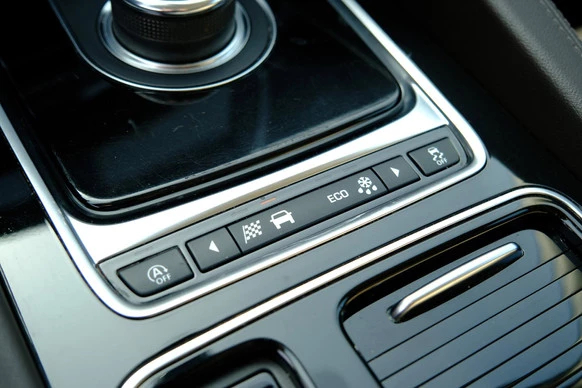 Jaguar F-PACE - Afbeelding 27 van 30