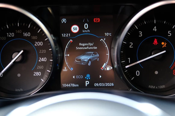 Jaguar F-PACE - Afbeelding 30 van 30