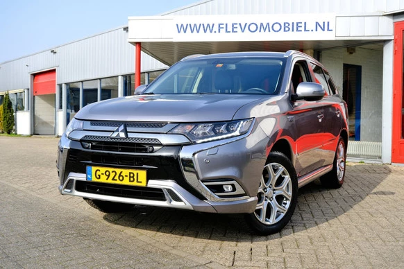 Mitsubishi Outlander - Afbeelding 1 van 30