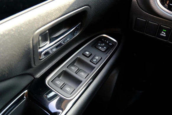 Mitsubishi Outlander - Afbeelding 21 van 30