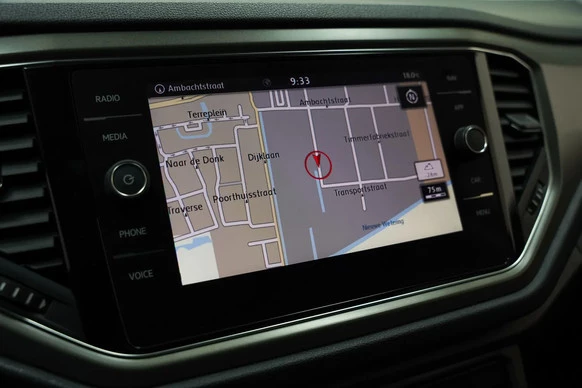 Volkswagen T-Roc - Afbeelding 8 van 30