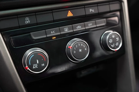 Volkswagen T-Roc - Afbeelding 9 van 30