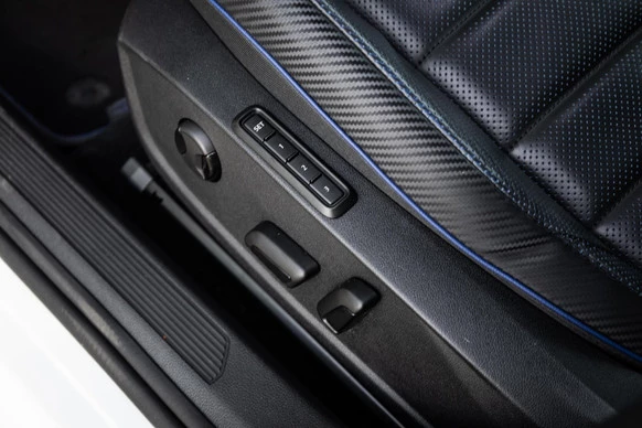 Volkswagen Golf - Afbeelding 15 van 30