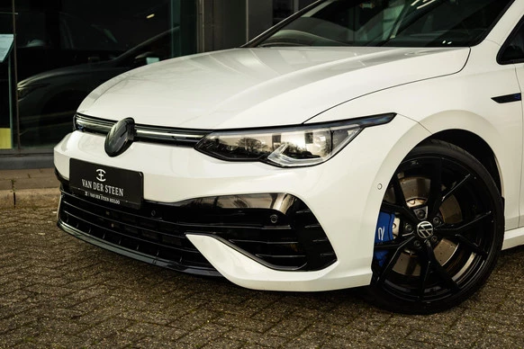 Volkswagen Golf - Afbeelding 16 van 30