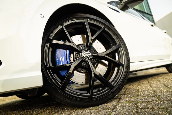 Volkswagen Golf - Afbeelding 17 van 30