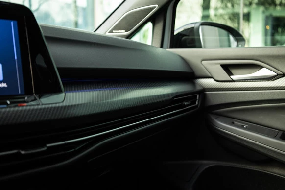 Volkswagen Golf - Afbeelding 24 van 30