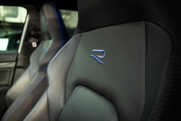 Volkswagen Golf - Afbeelding 27 van 30