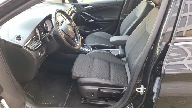 Opel Astra - Afbeelding 11 van 25