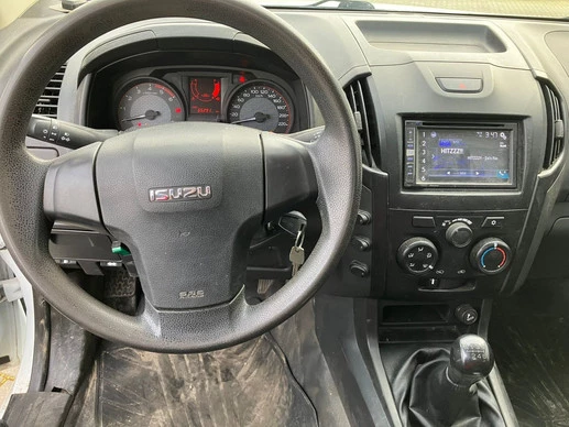Isuzu D-Max - Afbeelding 11 van 18