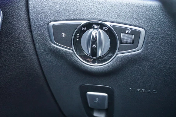 Mercedes-Benz E-Klasse - Afbeelding 25 van 30