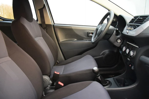 Suzuki Alto - Afbeelding 12 van 20