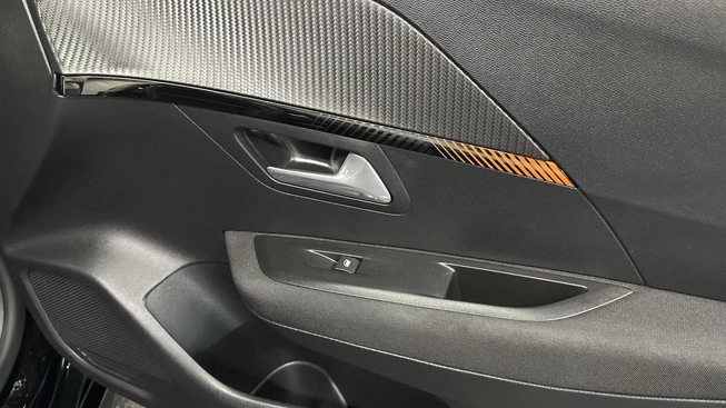 Peugeot 208 - Afbeelding 17 van 30