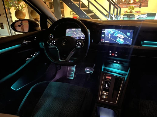 Volkswagen Golf - Afbeelding 10 van 30