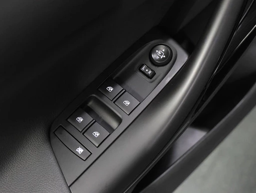 Opel Astra - Afbeelding 24 van 30