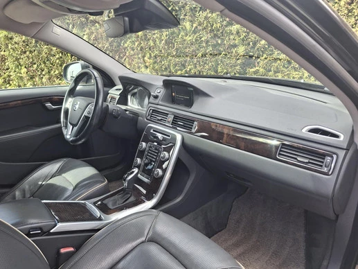 Volvo V70 - Afbeelding 3 van 30