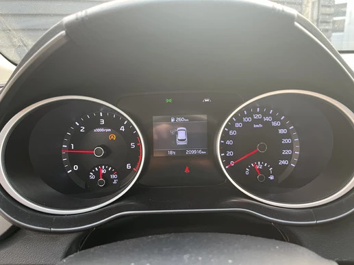 Kia Ceed - Afbeelding 6 van 9