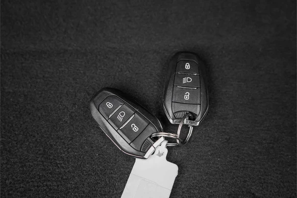 Peugeot 208 - Afbeelding 8 van 30