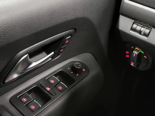 Volkswagen Amarok - Afbeelding 16 van 21