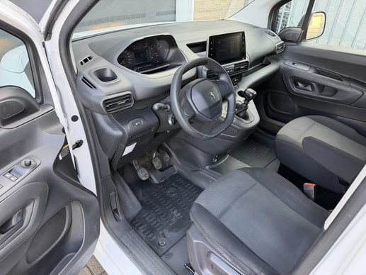 Peugeot Partner - Afbeelding 2 van 30