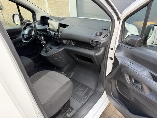 Peugeot Partner - Afbeelding 27 van 30