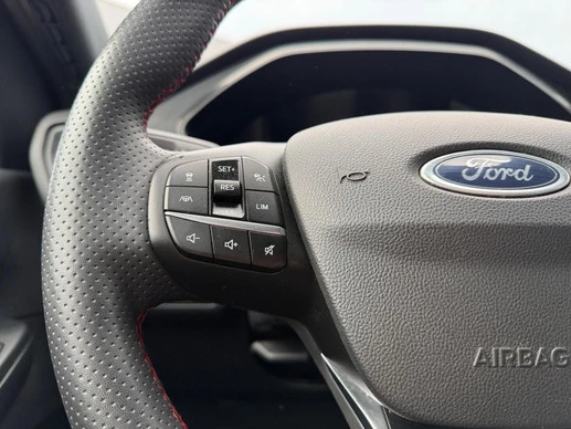 Ford Kuga - Afbeelding 19 van 30