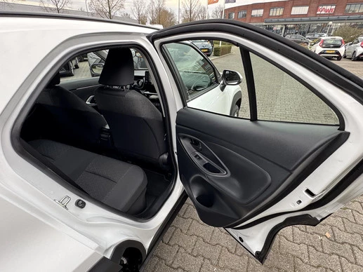 Toyota Yaris Cross - Afbeelding 18 van 28