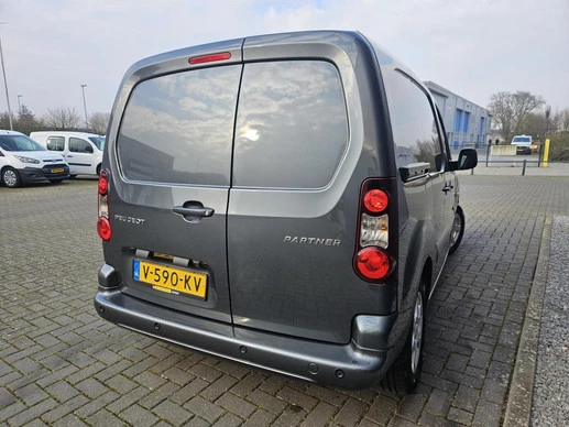 Peugeot Partner - Afbeelding 16 van 30