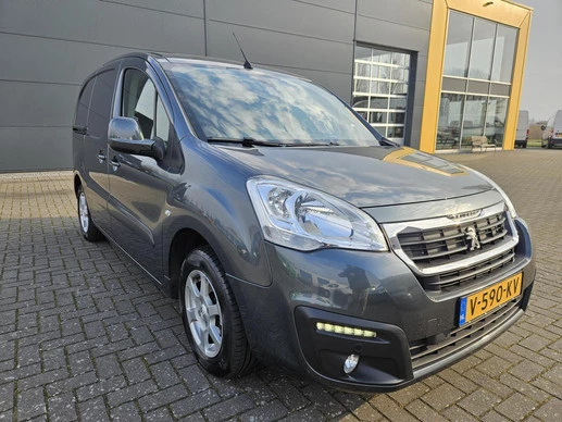 Peugeot Partner - Afbeelding 22 van 30